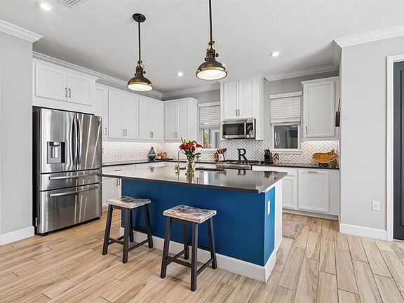 5th image of 13720 STEVENSON LANE