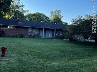 28264 Bayberry Rd, Farmington Hills, MI 48331