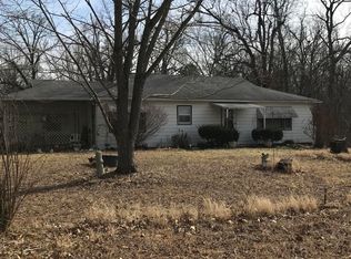 2675 N Marshall Rd, Marshfield, MO 65706