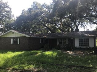2210 S Forbes Rd, Plant City, FL 33566