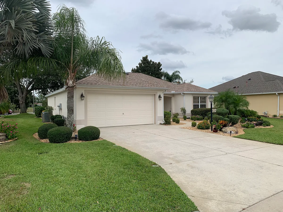 Building Photo - 1623 Abernethy Pl