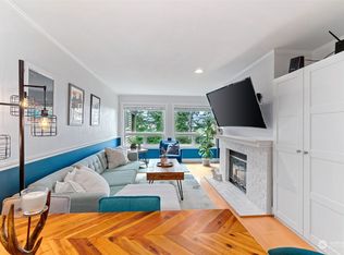 613 5th St APT C202, Kirkland, WA