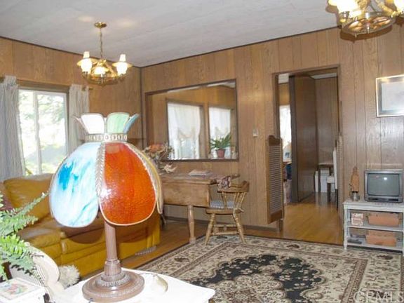 3rd image of 22742 Valley View Dr