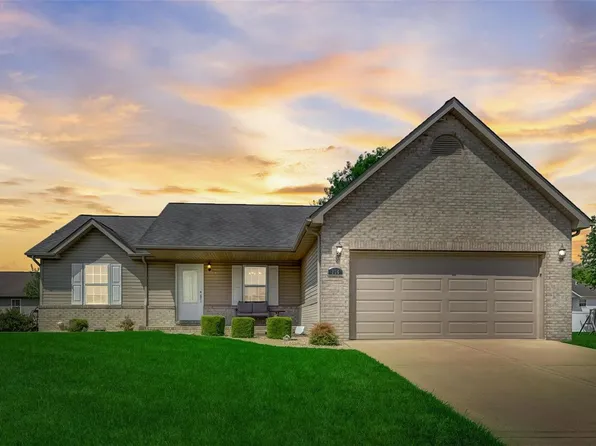 136 Bradford Dr, Aviston, IL 62216