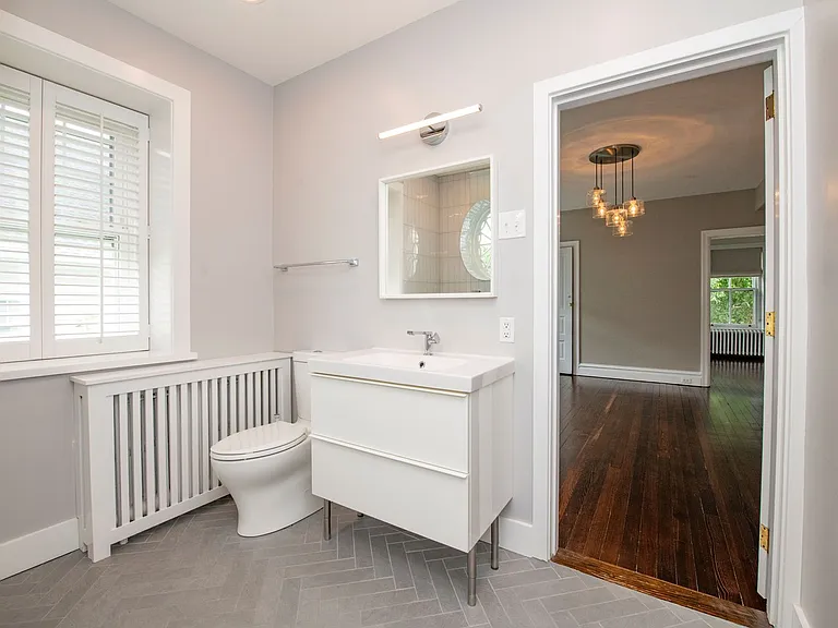 36 E Chestnut Hill Ave — Photo 11