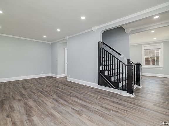 4th image of 514 Southampton St