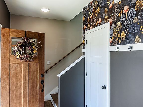 Foyer with coat closet