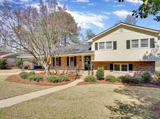 351 Edinburgh Dr, Fayetteville, NC 28303