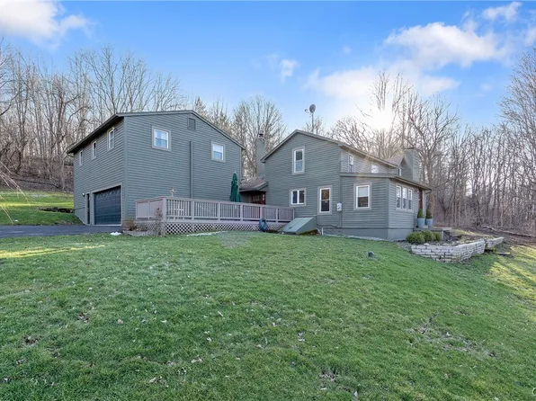 7364 E Seneca Tpke, Manlius, NY 13104