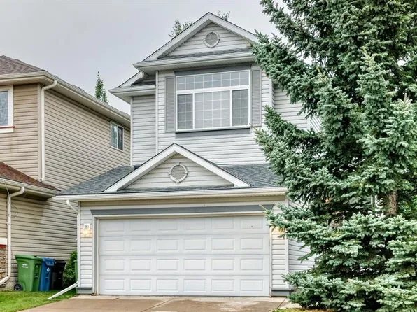 234 E Somerglen Way SW, Calgary, AB T2Y 4B3