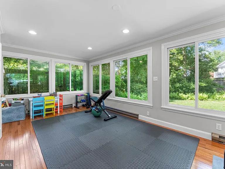 5121 Baltan Rd — Photo 15
