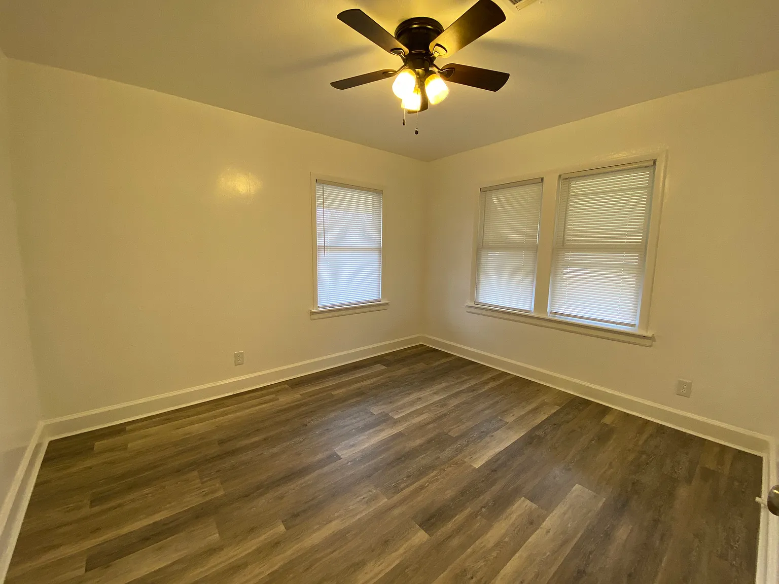 2 bed, 828 sqft, $875 — Photo 4