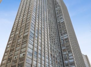 655 W Irving Park Rd APT 1405, Chicago, IL 60613