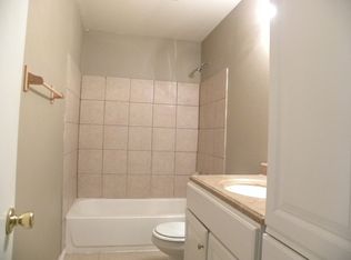 911 Harbor Point Rd, Gun Barrel City, TX 75156