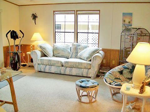 2nd image of 201 Bimini Cay Cir