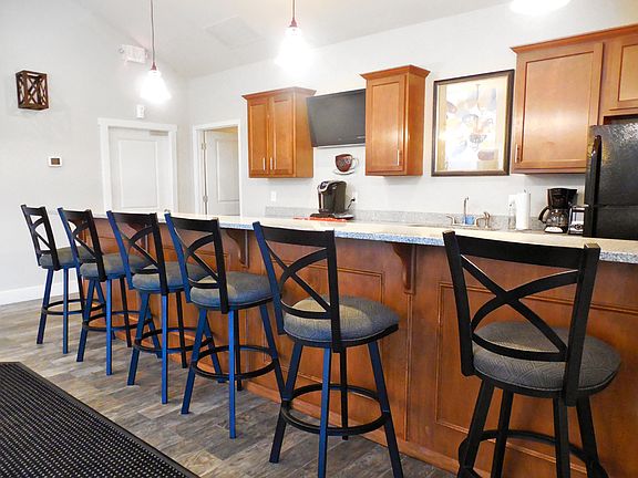 clubhouse at The Hills Apartments in Kansas City Missouri