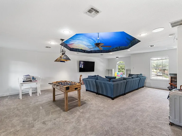 621 Somerset Dr — Photo 23