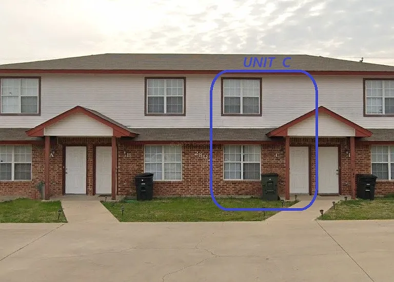 2802C Leroy Cir #C — Photo 1