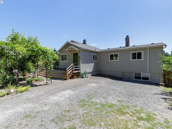 214 Terrace Ave, Oregon City, OR 97045