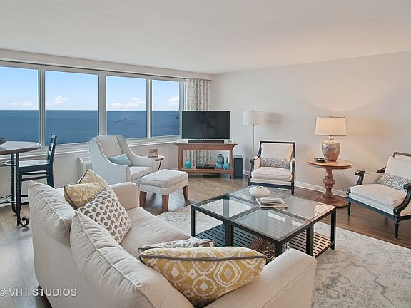 4th image of 1440 N Lake Shore Dr
