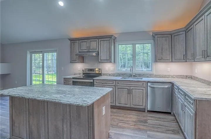 26178 Tuscany Dr — Photo 4