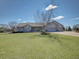 W7761 Devon Pl, Holmen, WI 54636