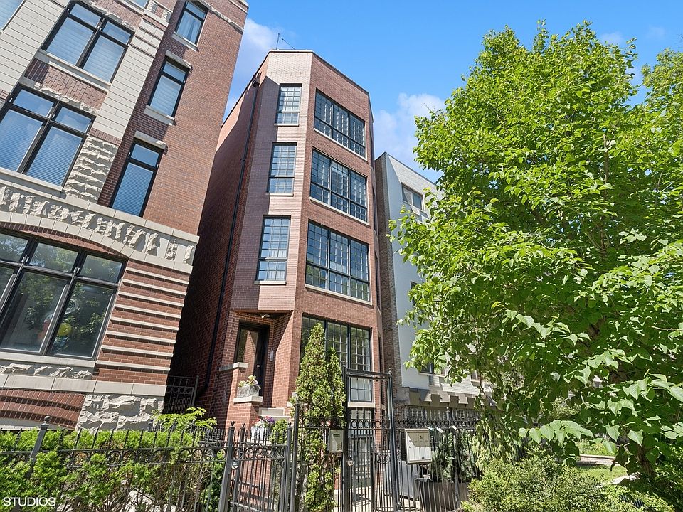 1st image of 536 W Oakdale Ave APT 4
