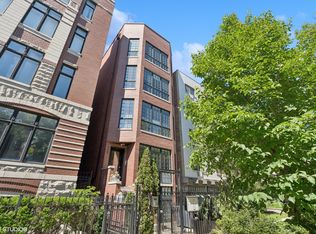 536 W Oakdale Ave APT 4, Chicago, IL 60657