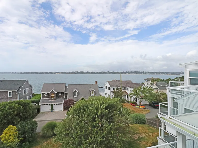 249 Tuckerman Ave #2 — Photo 6