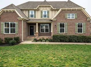 5003 Pinhill Pass, Spring Hill, TN 37174
