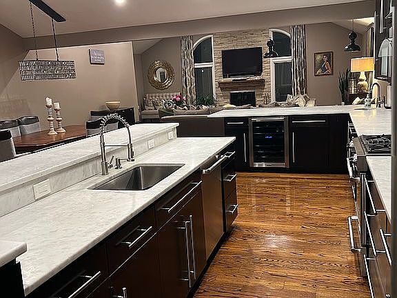 4th image of 337 Winifred Dr