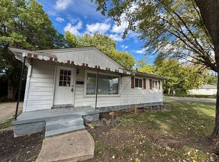 5441 Bayside Dr, Dayton, OH 45431