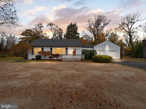 270 Jefferson Rd, Sewell, NJ 08080