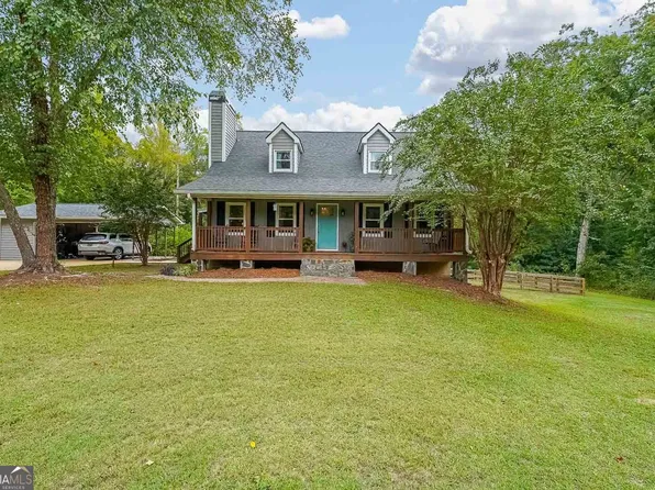 1226 Gordon Rd, Moreland, GA 30259