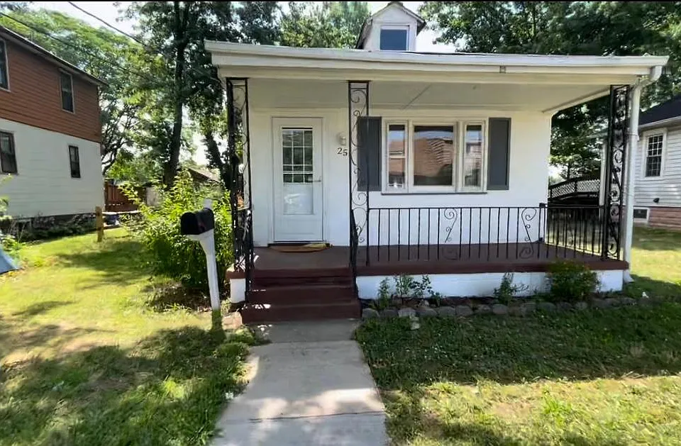 25 N Stinson Ave