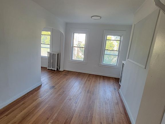 5th image of 104-42 125th St #2