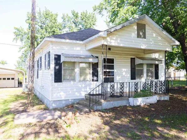 3787 S Ranch Dr, Ponca City, OK 74601
