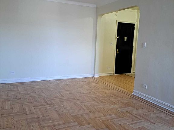 5th image of 43-30 48th St APT D4