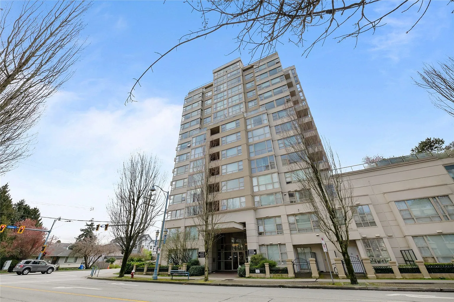 8288 Saba Rd #1001 photo 1