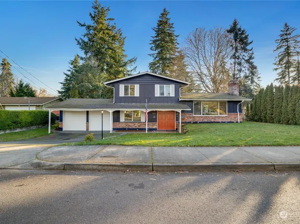 5810 86th St SW, Lakewood, WA 98499