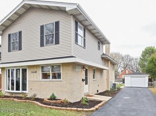 4023 Forest Ave, Brookfield, IL 60513