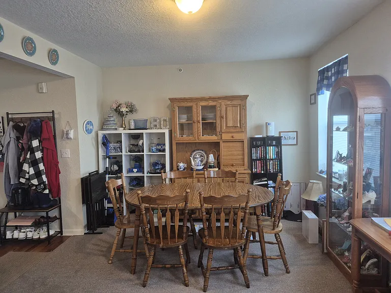 139 W Peoria St #202 — Photo 3