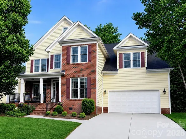 9933 Nicole Ln #1042, Charlotte, NC 28269