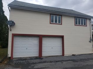 213 W Market St, Orwigsburg, PA 17961