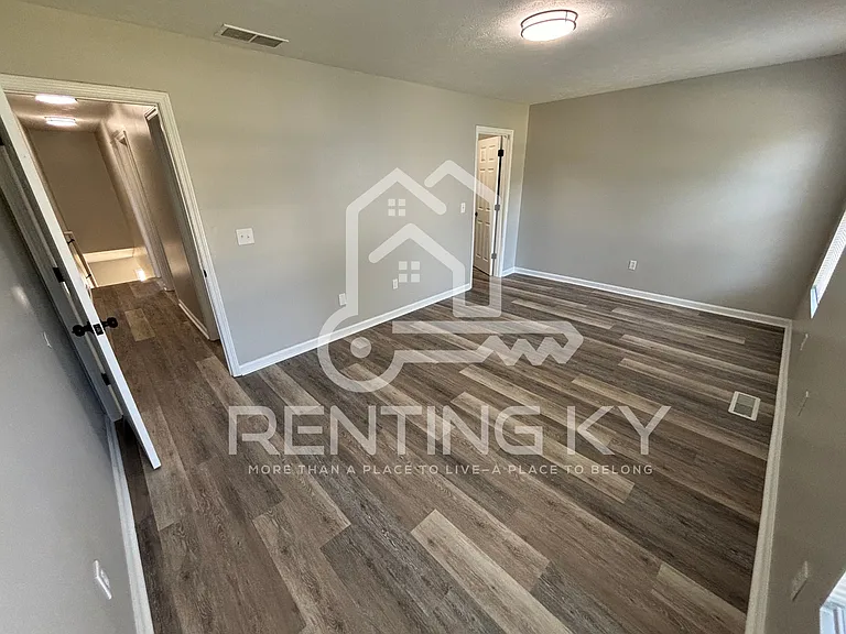 1414 Westwood Dr — Photo 13