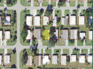 171 Pine Key Ln, Naples, FL 34114