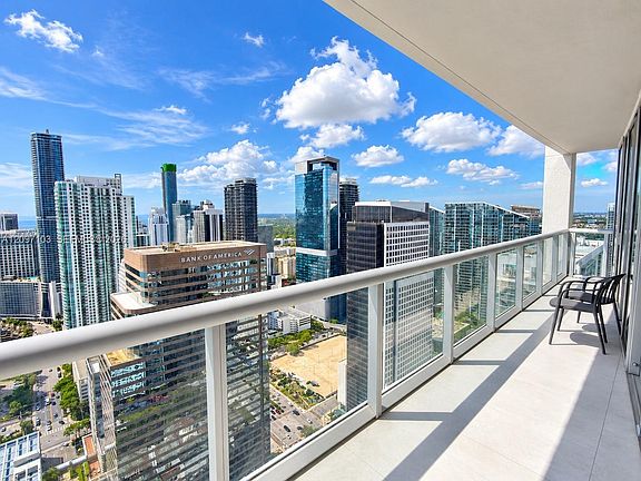 3rd image of 495 Brickell Ave APT 4911