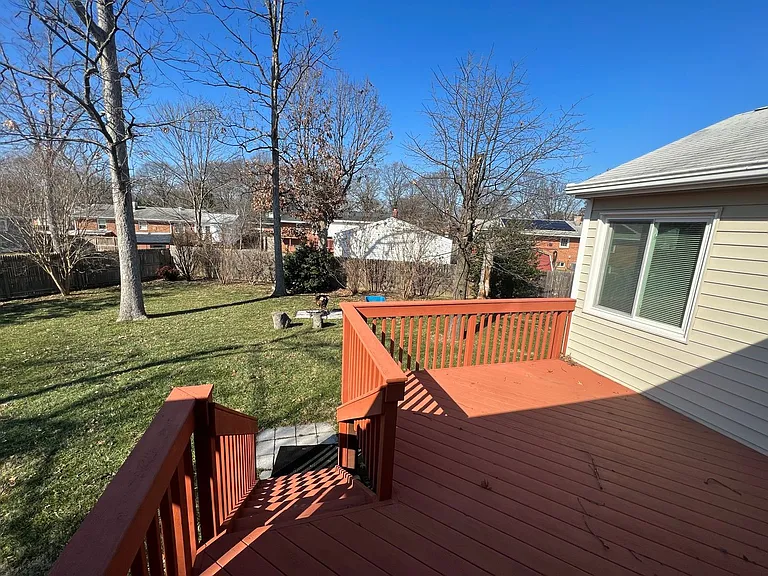 2508 Saint John Pl — Photo 38