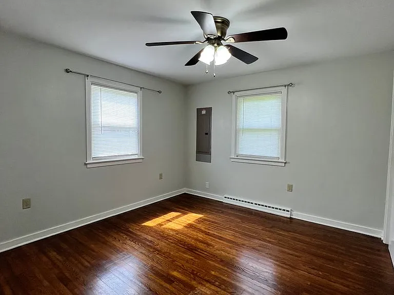 2399 New Holland Pike — Photo 21
