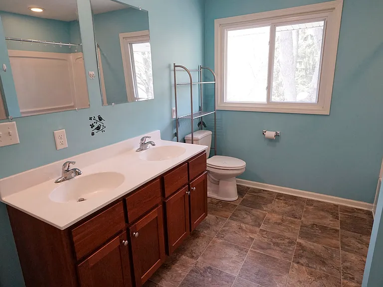 2101 Wuthering Heights Rd — Photo 15